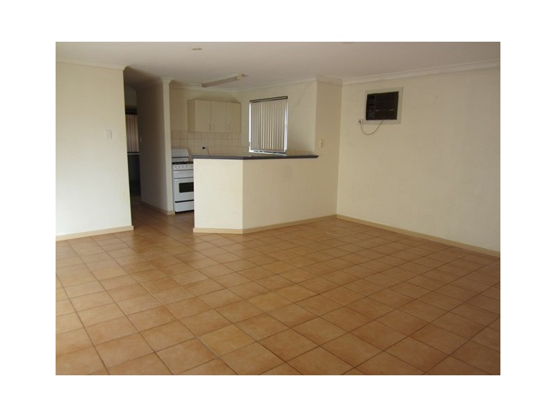 12A Templeman Place, Midland WA 6056