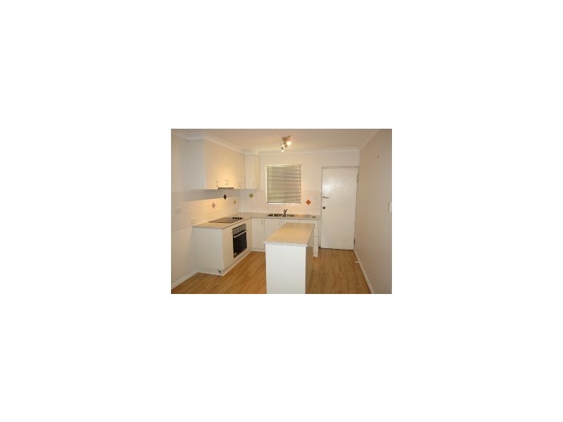 4/379 Hector Street, Yokine WA 6060