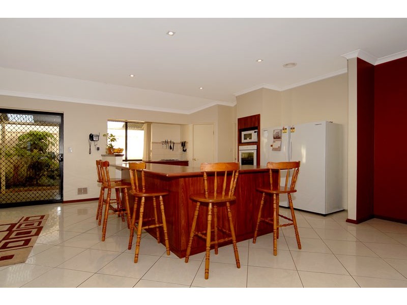 82 Huntsman Terrace, Jane Brook WA 6056