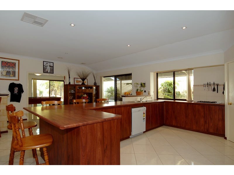 82 Huntsman Terrace, Jane Brook WA 6056