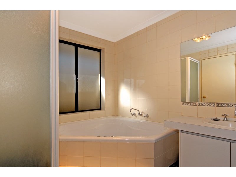 82 Huntsman Terrace, Jane Brook WA 6056