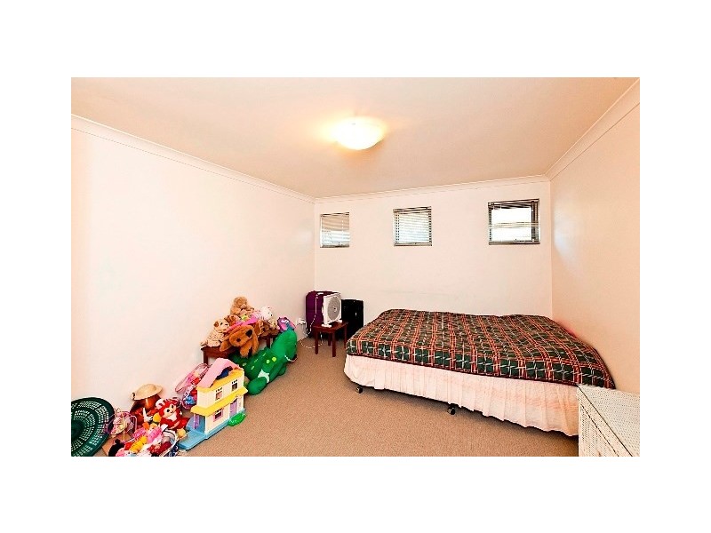 6a Wellaton Street, Midvale WA 6056