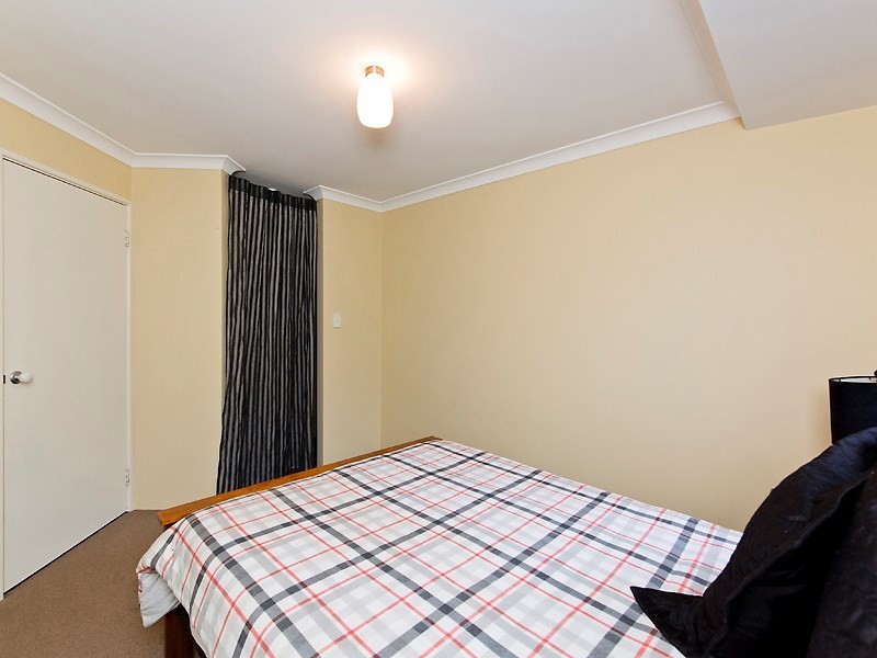 2B Wingate Avenue, Hazelmere WA 6055