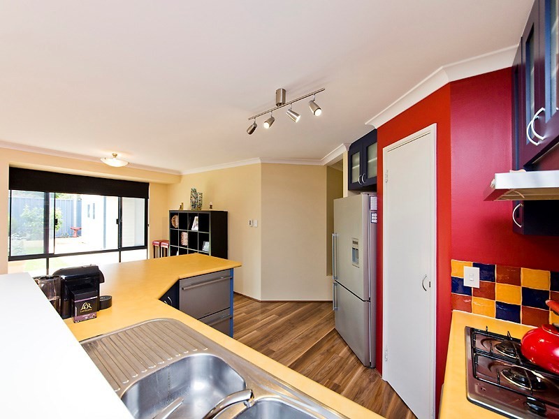 2B Wingate Avenue, Hazelmere WA 6055