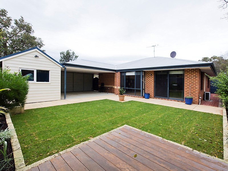 2B Wingate Avenue, Hazelmere WA 6055