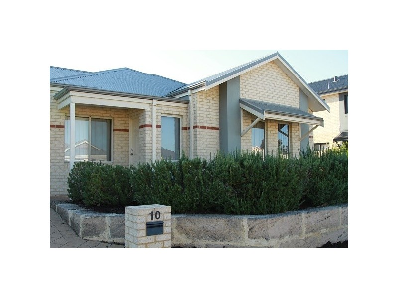 10 Barnfield Drive, Ellenbrook WA 6069