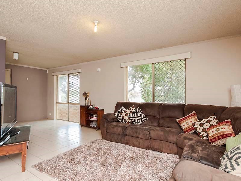 1/6 Mills Avenue, Bayswater WA 6053