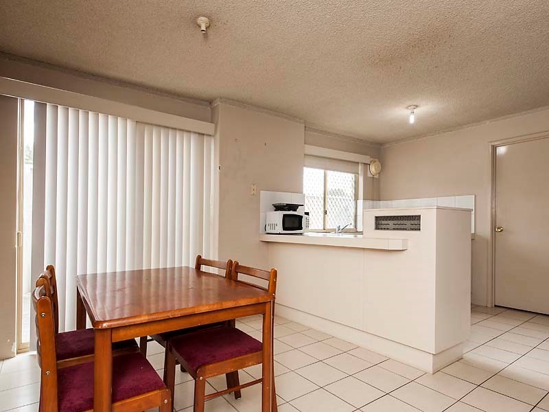 1/6 Mills Avenue, Bayswater WA 6053