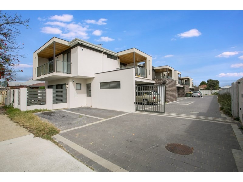 9/45 Mathoura Street, Midland WA 6056