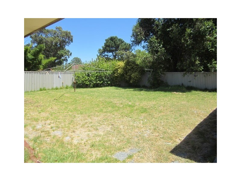 71 Weddall Road, Lockridge WA 6054