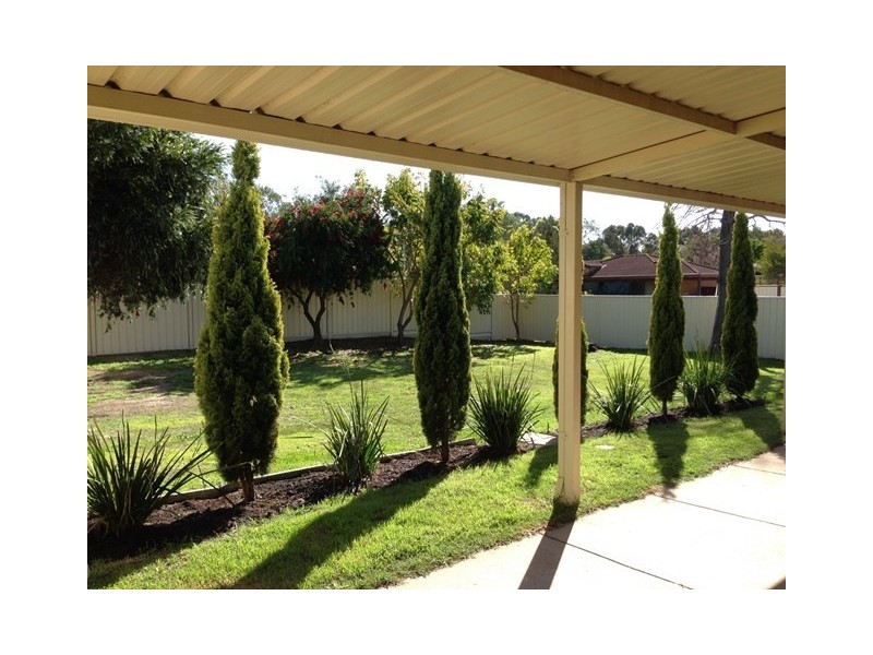 14 Roger Street, Midland WA 6056