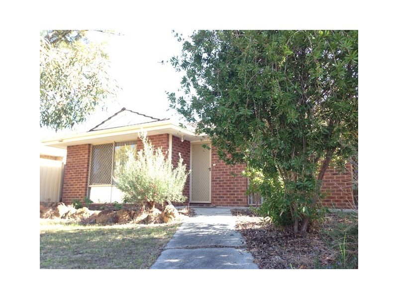 14 Roger Street, Midland WA 6056