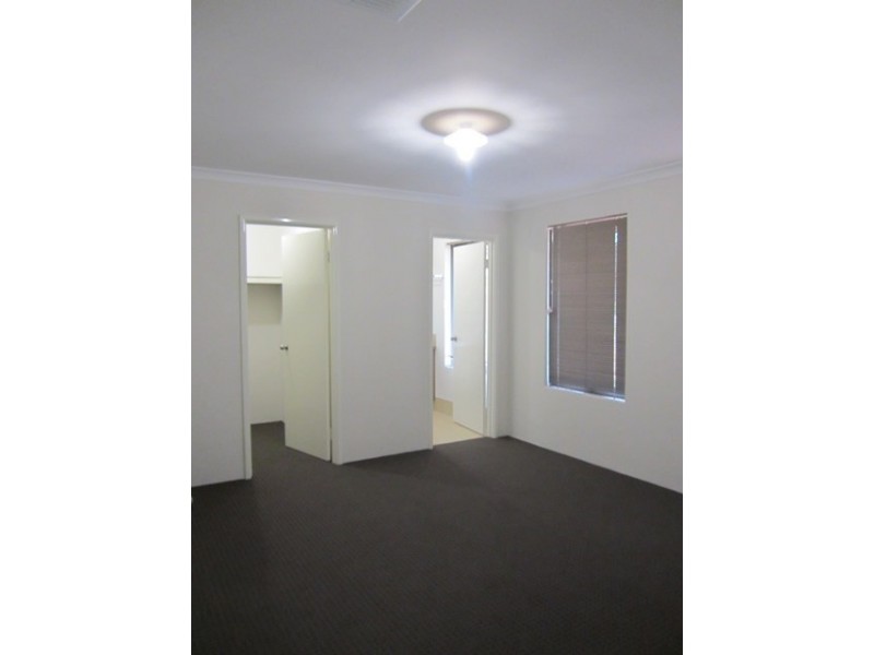 1A Jarril Place, Koongamia WA 6056