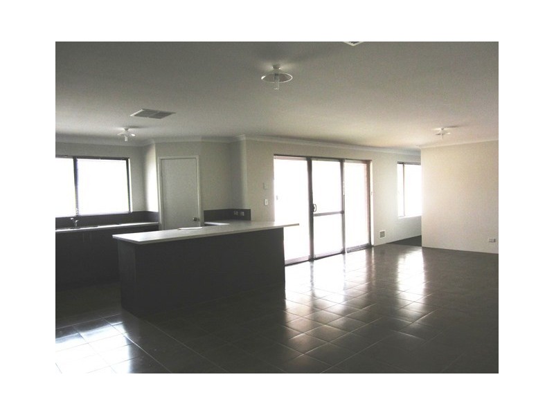 1A Jarril Place, Koongamia WA 6056