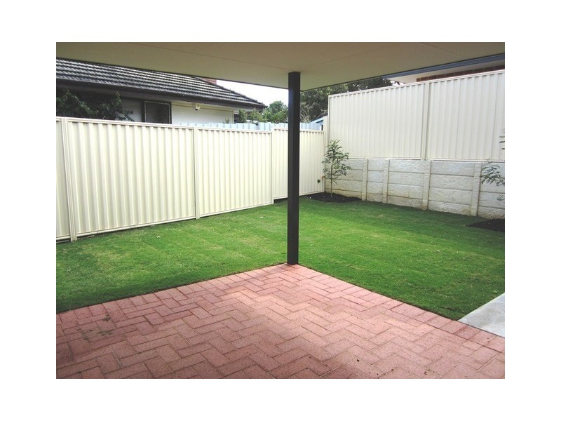 1A Jarril Place, Koongamia WA 6056