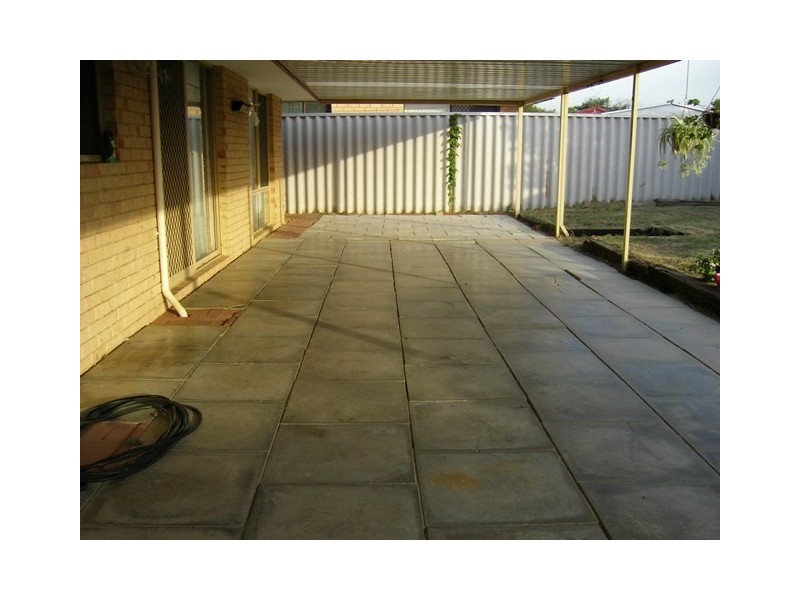 6 Bambra Mews, Stratton WA 6056
