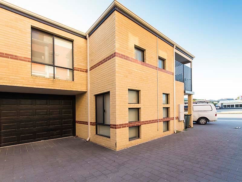 1/136 Morrison Road, Midland WA 6056