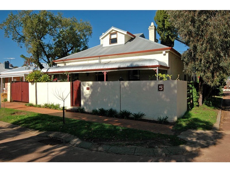 5 Martha Street, Guildford WA 6055