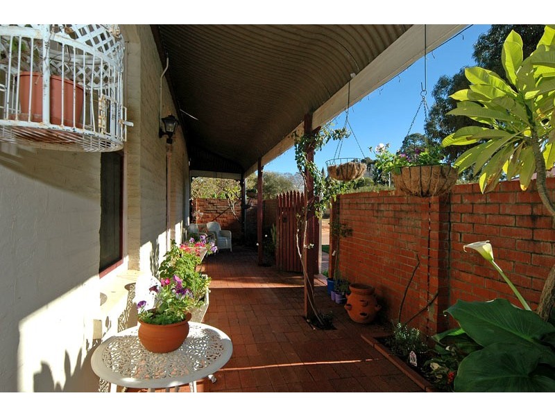 5 Martha Street, Guildford WA 6055