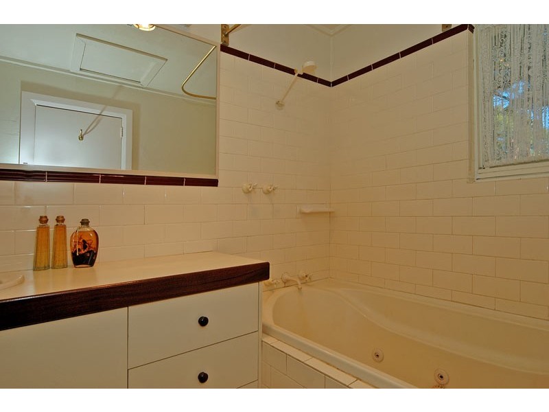 5 Martha Street, Guildford WA 6055