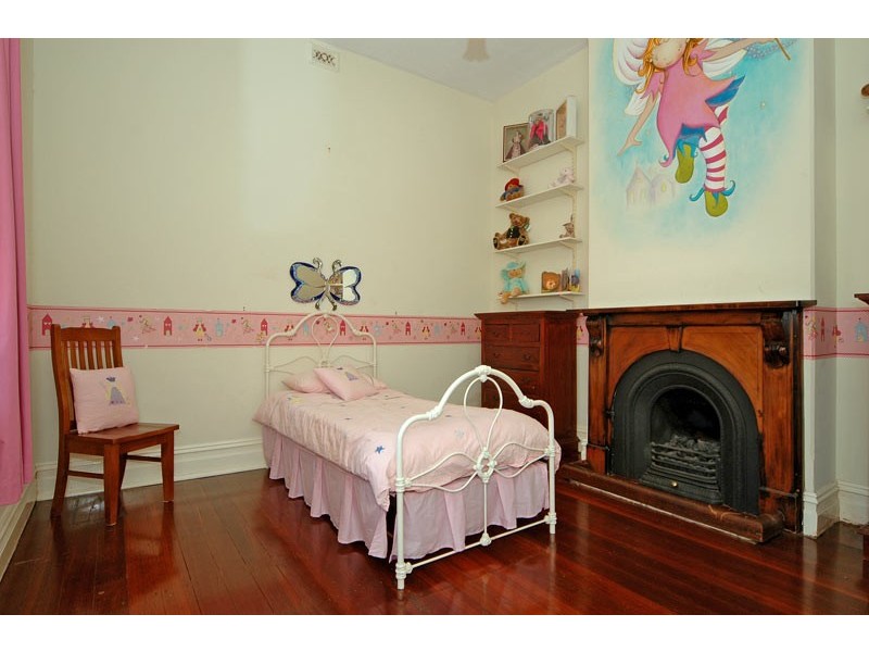 5 Martha Street, Guildford WA 6055