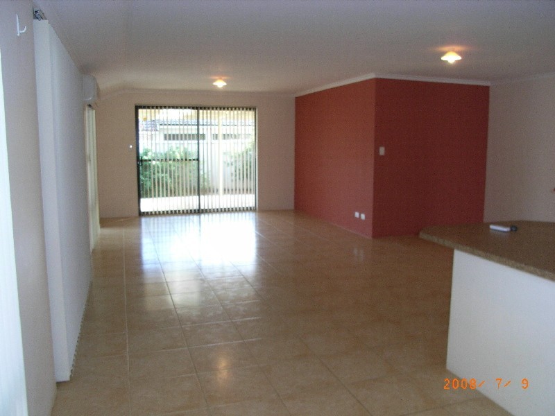 29 Grenache Crescent, Caversham WA 6055