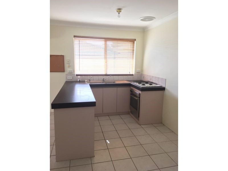 17 Borah Court, Caversham WA 6055