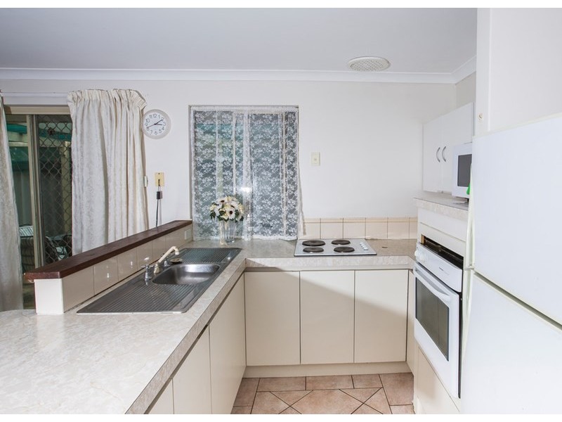 12 Chungking Grove, Stratton WA 6056