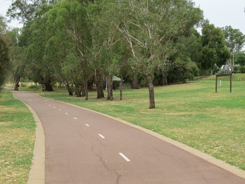 23 Bernley Drive, Viveash WA 6056