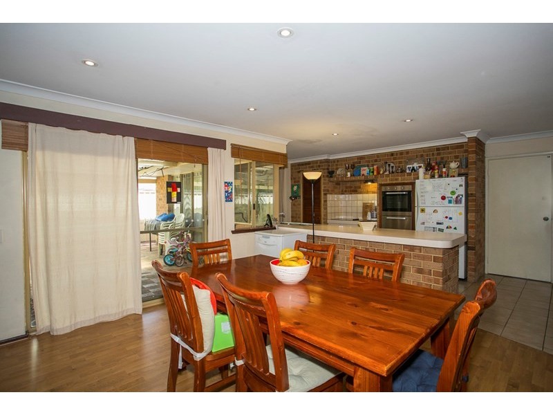 23 Bernley Drive, Viveash WA 6056