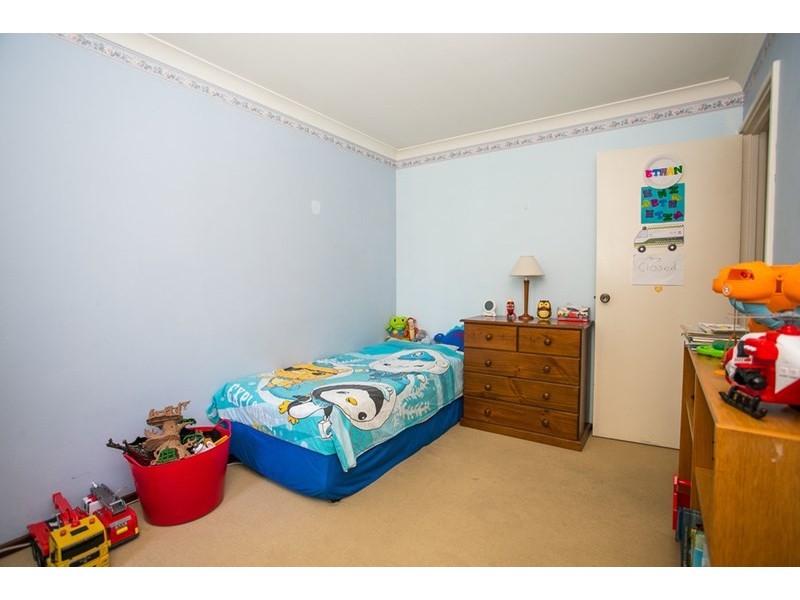 23 Bernley Drive, Viveash WA 6056