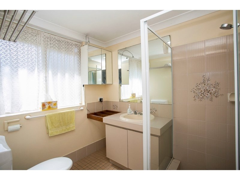 23 Bernley Drive, Viveash WA 6056