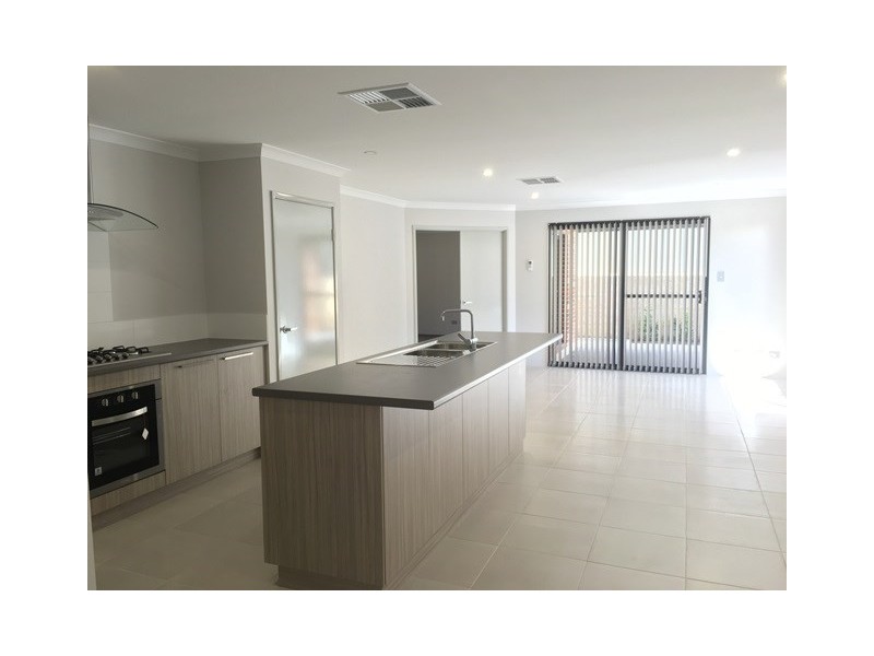 78a Bandalong Way, High Wycombe WA 6057