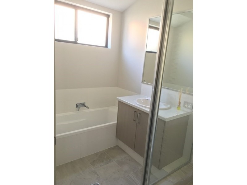 78a Bandalong Way, High Wycombe WA 6057