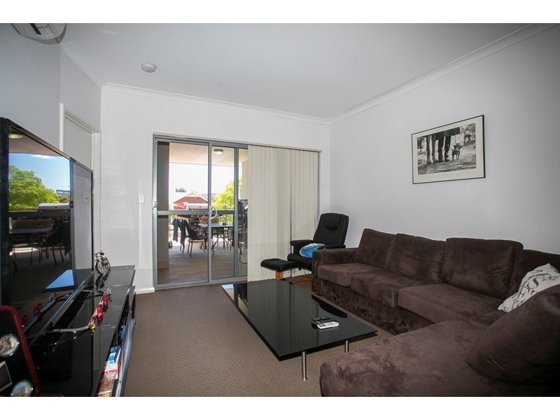 14/6 Keane Street, Midland WA 6056