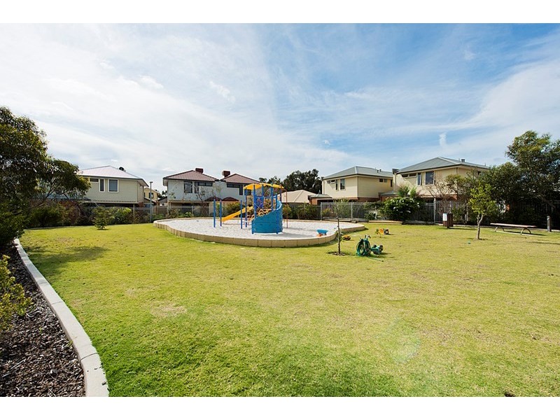 69/45 Elvire Street, Viveash WA 6056