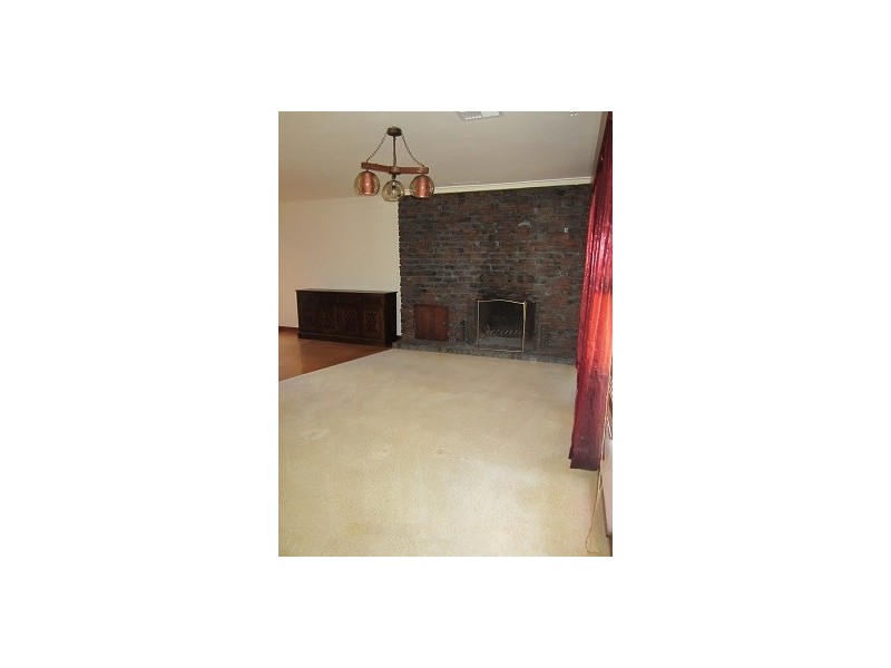 27 Padbury Avenue, Millendon WA 6056