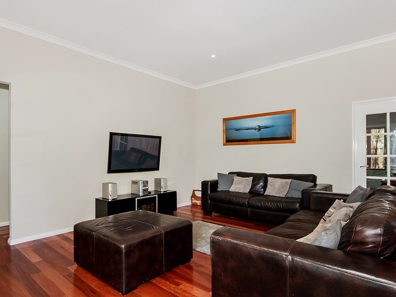 20 Owl Lane, Gidgegannup WA 6083