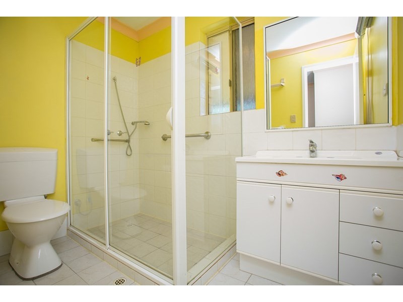 8B Mersey Place, Beechboro WA 6063