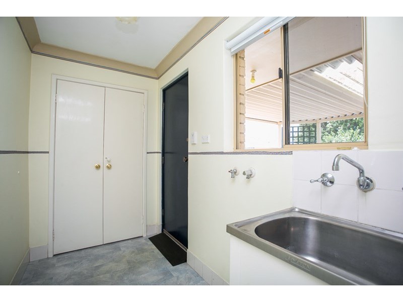 8B Mersey Place, Beechboro WA 6063