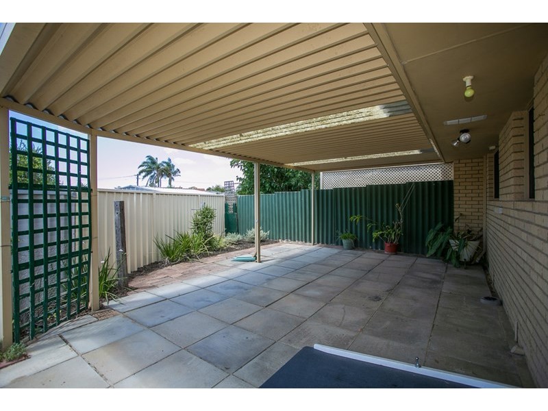 8B Mersey Place, Beechboro WA 6063