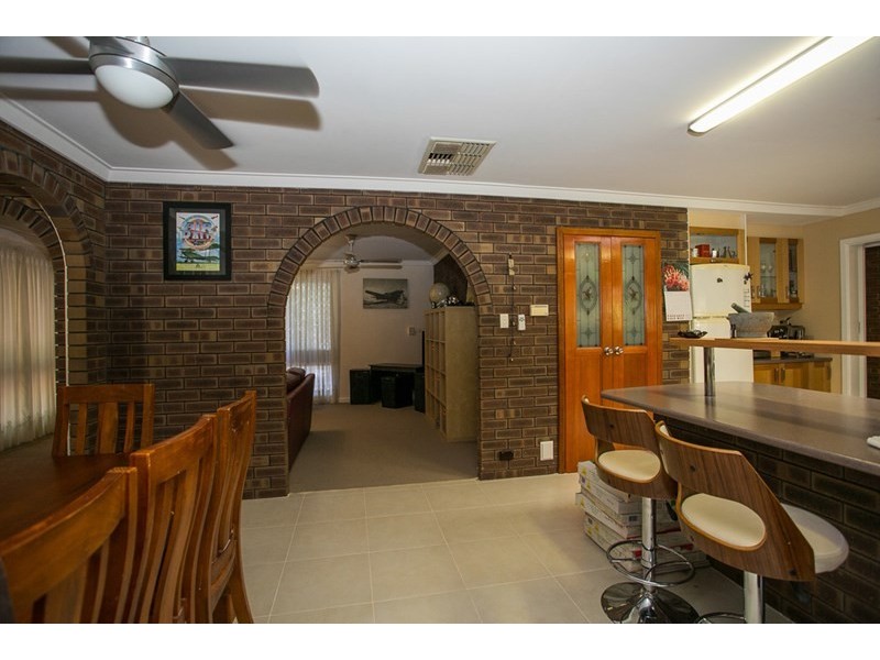 17 James Avenue, Hazelmere WA 6055