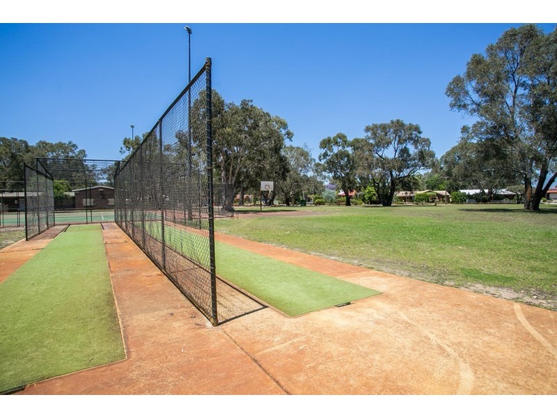 17 James Avenue, Hazelmere WA 6055
