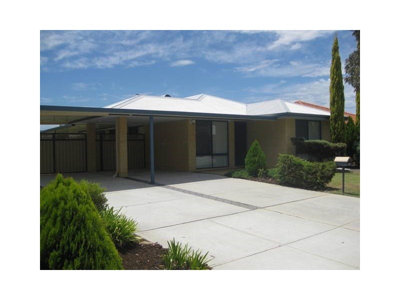 82 Bennett Street, Caversham WA 6055