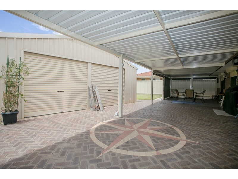 24 Tour Place, Middle Swan WA 6056