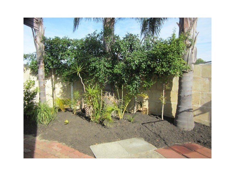 11F John Street, Midland WA 6056