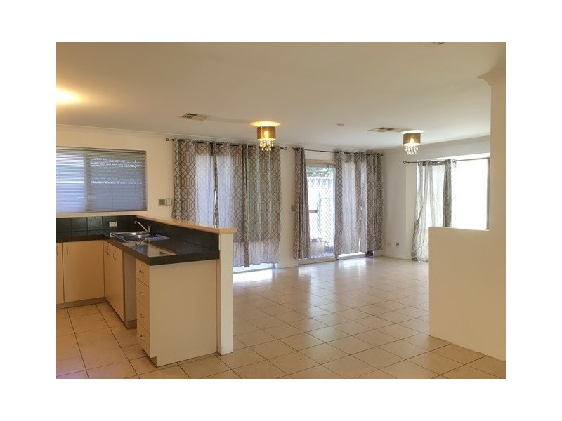 41 Copeland Drive, Redcliffe WA 6104