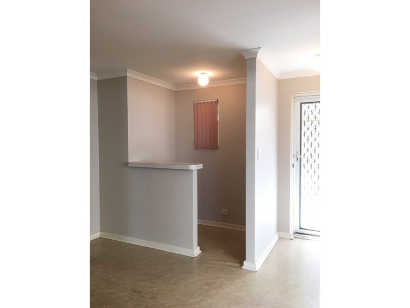 Unit 4, 79 Great Northern Highway, Midland WA 6056