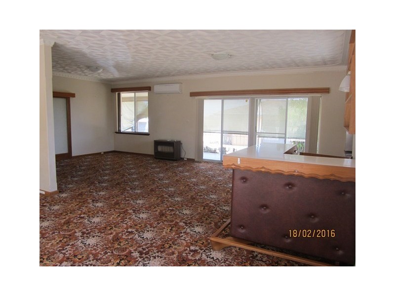 73 Campersic Road, Middle Swan WA 6056