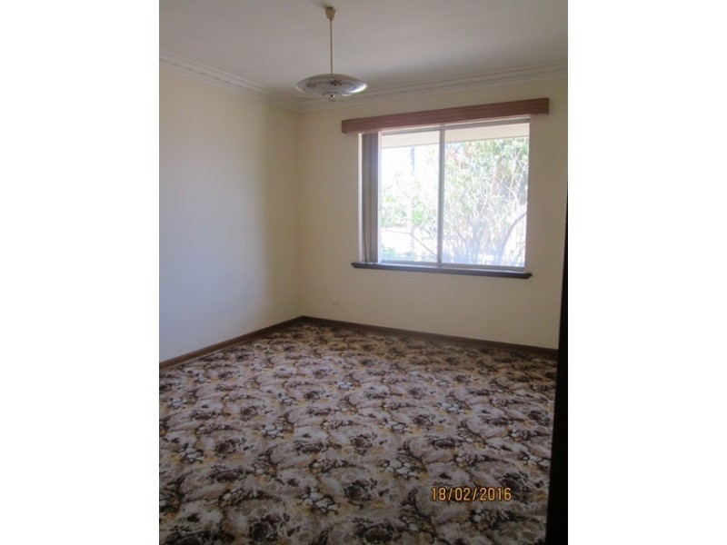 73 Campersic Road, Middle Swan WA 6056